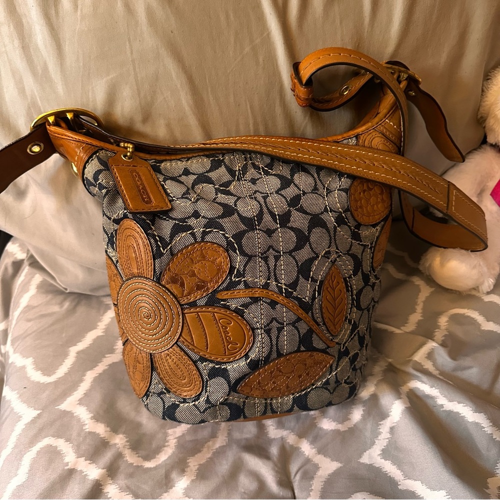Vintage denim floral coach bucket bag - 11781